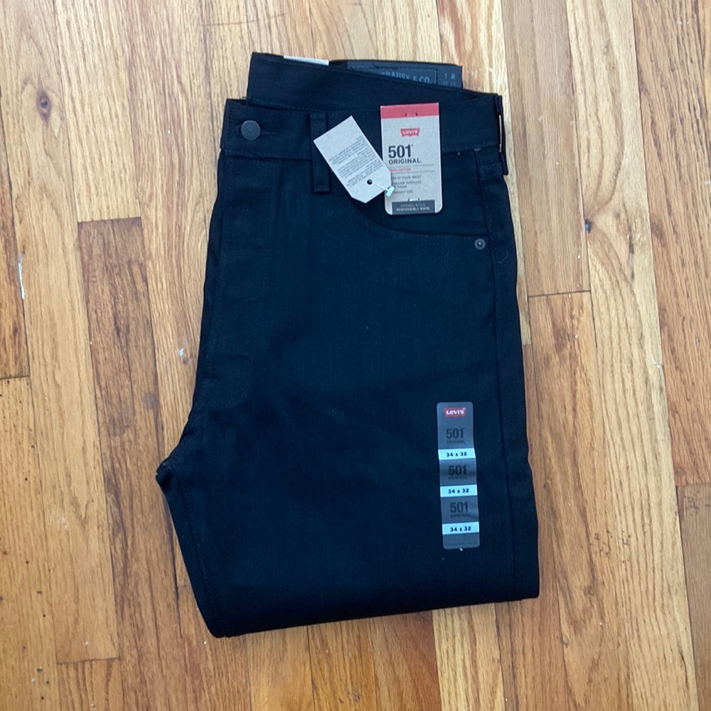 Levi’s 501 jeans